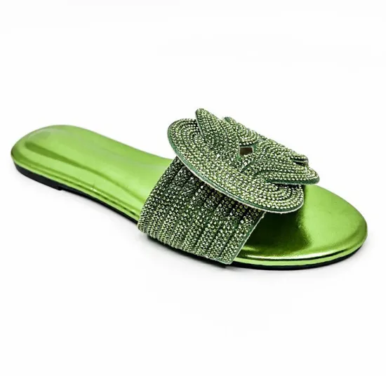 Women′s Elegant Patent Synthetic Leather Rhinestone Flat Slides Sandals 